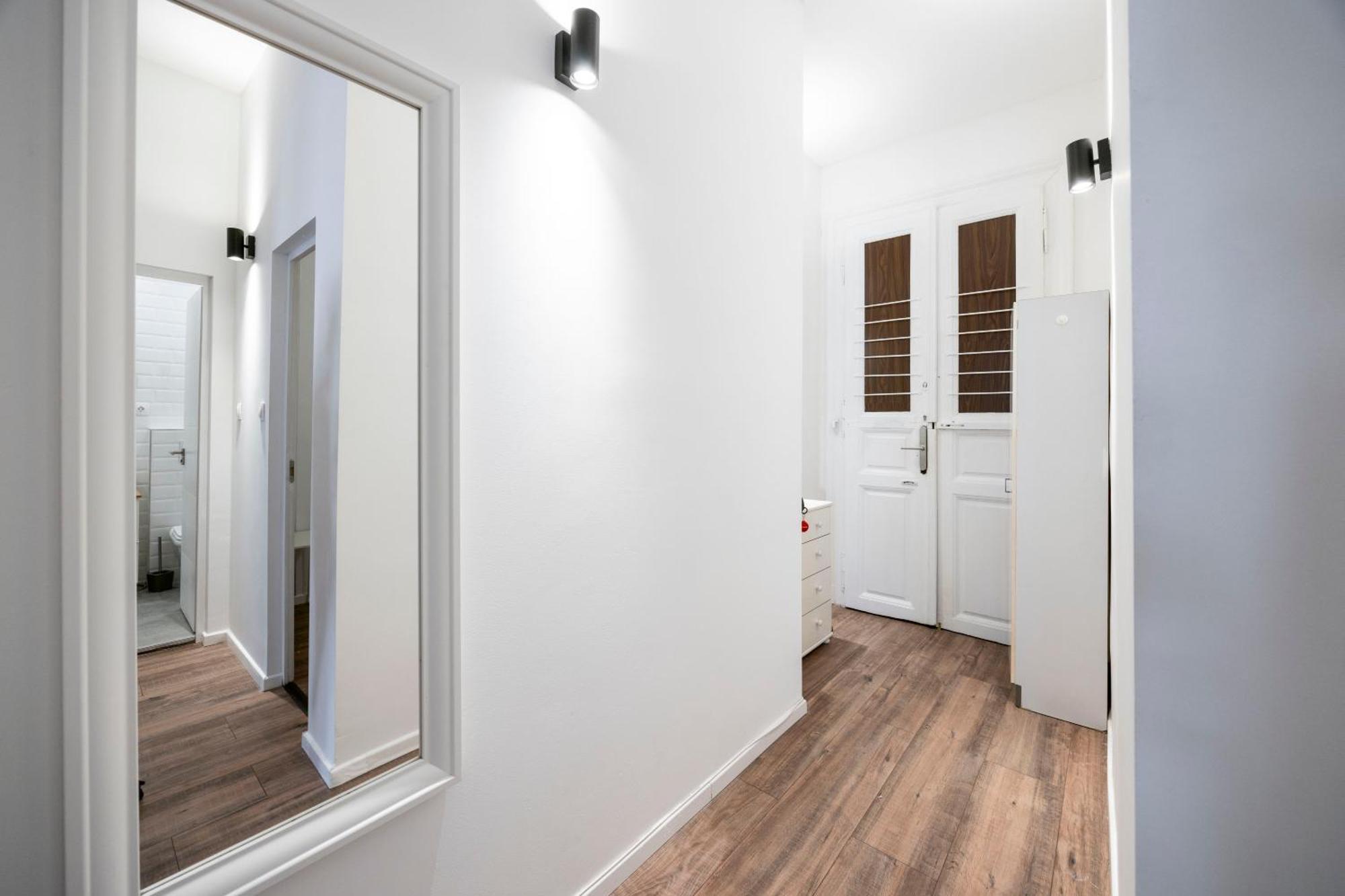 Charming & Cozy Central 1Bedrm Suites Budapest Eksteriør bilde