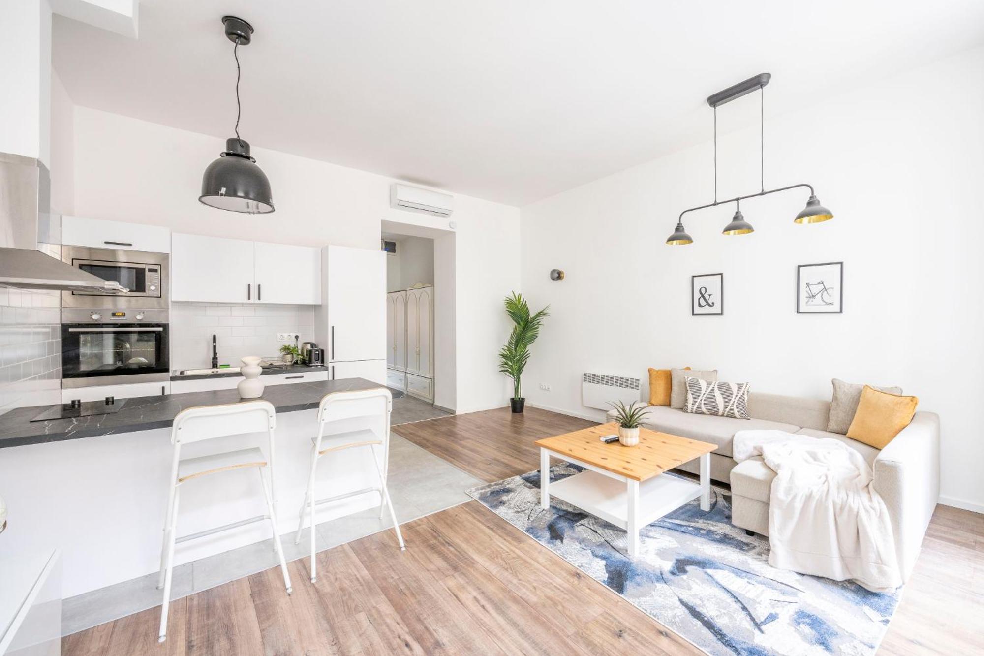 Charming & Cozy Central 1Bedrm Suites Budapest Eksteriør bilde